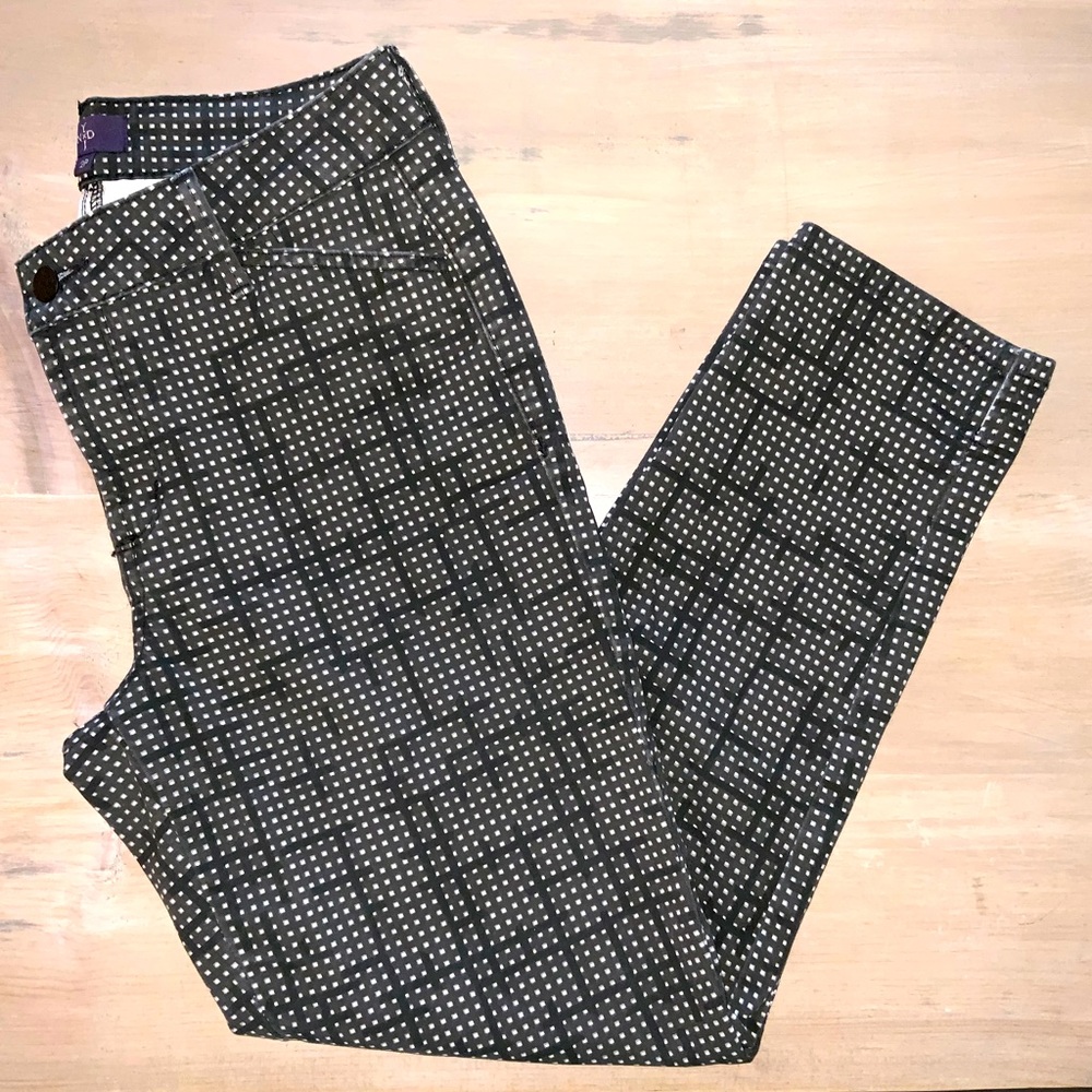 NYDJ Lift, Tuck Straight Leg Trouser | Size 2P | Black|White|Gray